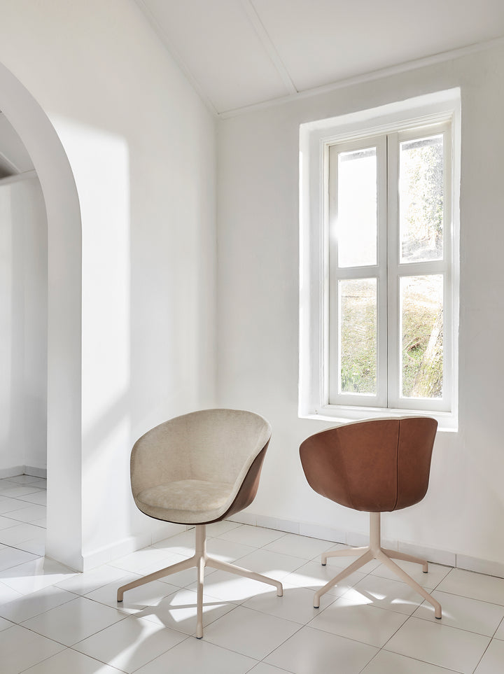 Crème Arm Chair (V2)