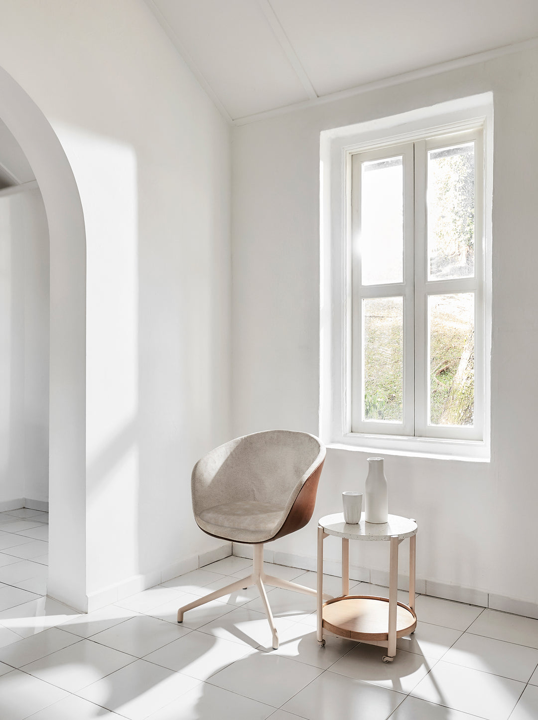 Crème Arm Chair (V2)