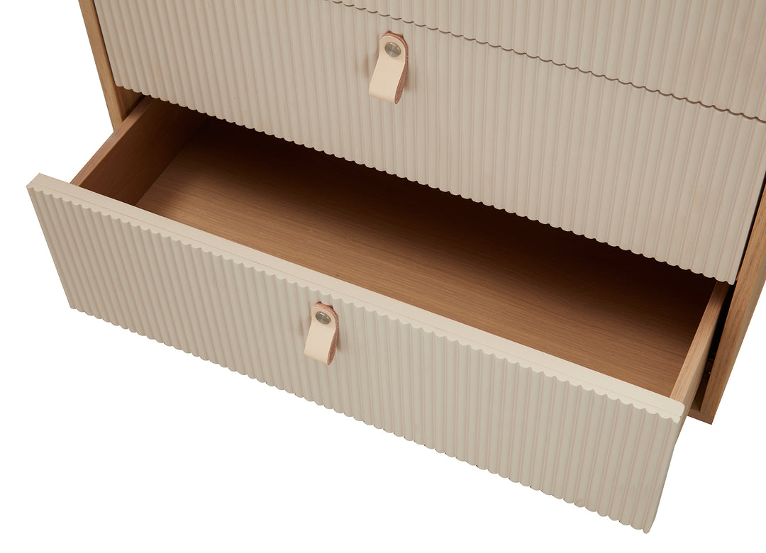 Crème 4-Drawer Chest