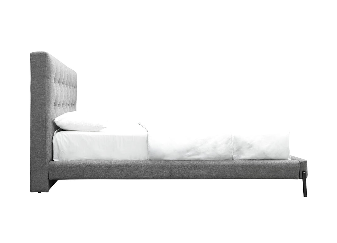 Duval Tuft Bed