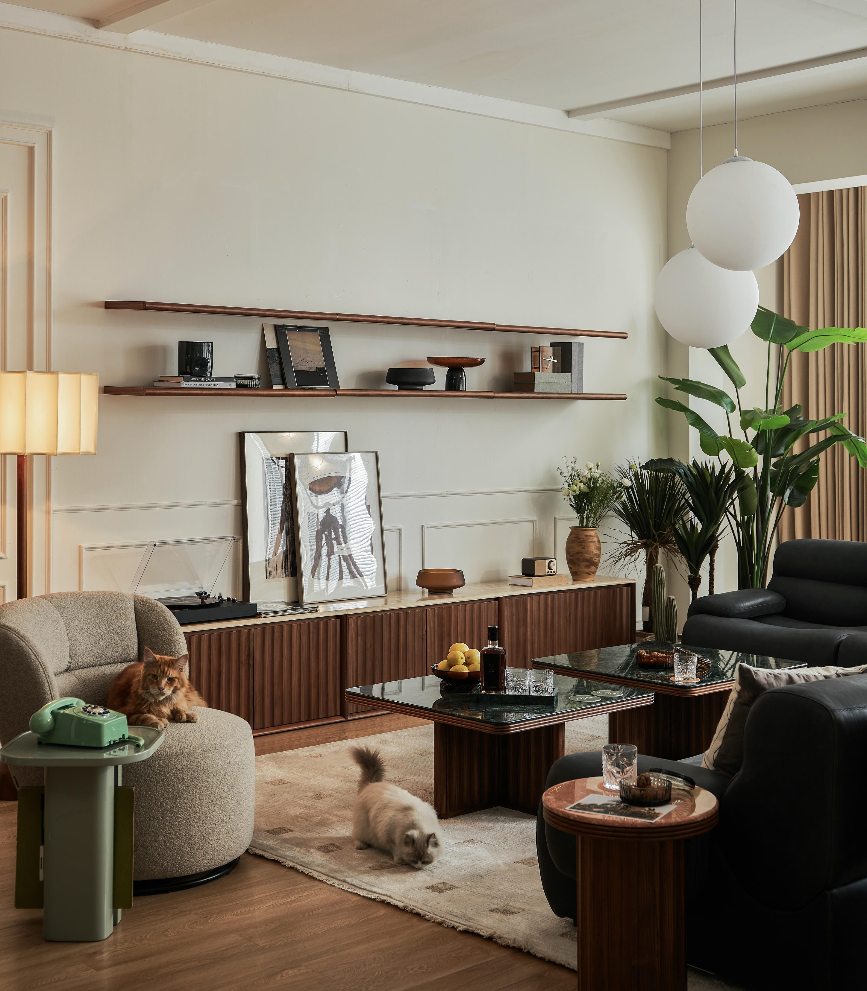 Hotel Paradiso Single Wall Shelf – Commune Singapore