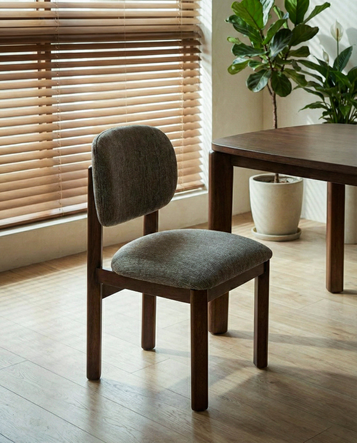 Tropez Side Chair