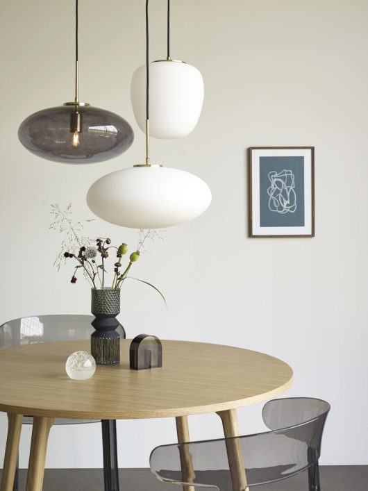 Muse Pendant Lamp White Dia25*H36Cm, Glass & Iron