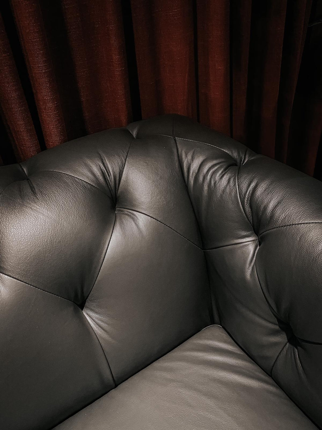 Nouvel Sofa 3-Seater | HEAVEN 600