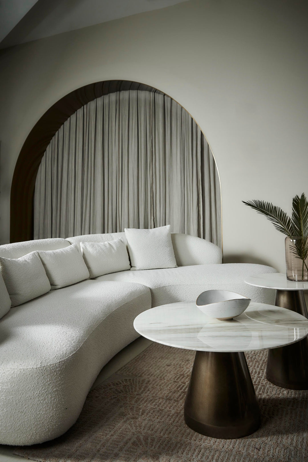Poet Sofa 2.5 Seater W/Right Arm
