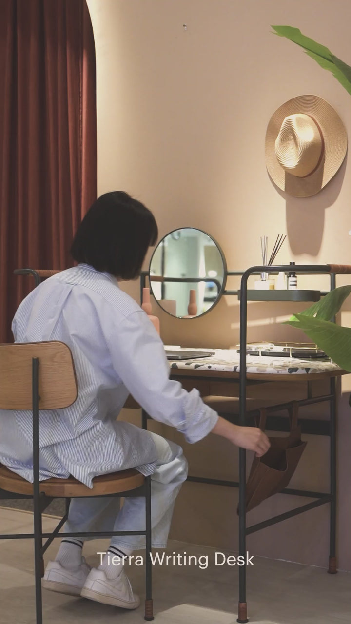 Tierra Writing Desk / Dressing Table