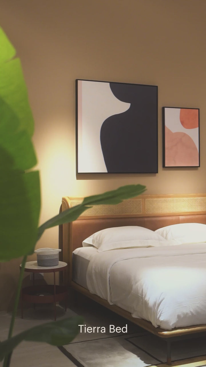 Tierra Bed - Solid Oak Frame with Leather Headboard | King & Queen